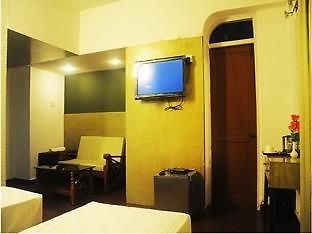 Ganga International Hotel Chennai Exterior foto